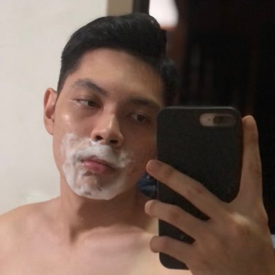 klcalaguas's profile picture. 