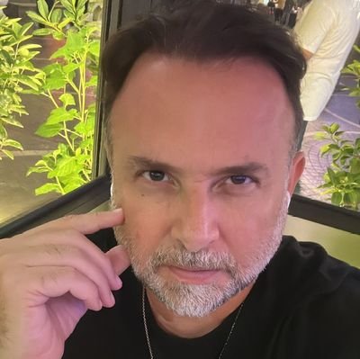 New account alert! Lost my computer last year and couldn't stay in touch. I'm verified, just getting back online and updating my profile.