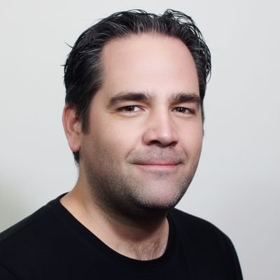 šØ DiseƱador GrĆ”fico y de Producto Digital (UI/UX)
š Director Creativo en @net2rent / āļøš¤š»+šŗ @subflash
ā” Friki, geek y metalero en decadencia