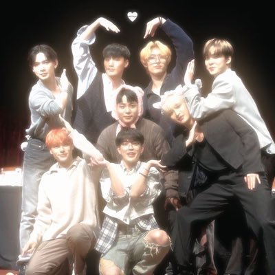 urfav_mo74's profile picture. got scammed out of my old account😭