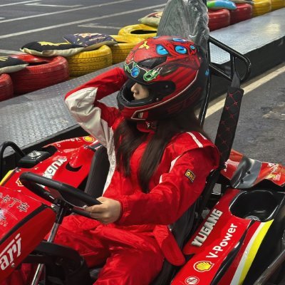 Ayano77lbx's profile picture. 35歳、可愛さもまだ捨てていません。
旅の思い出はタイが一番多い。