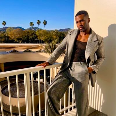 Actor, Model and Host. Baddie by occupation. “Make It A Moment” https://t.co/FnhvIi5TRl