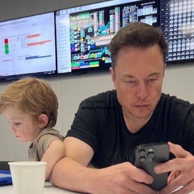 CEO Elon Musk 👨🚀🪐•• ..SpaceX 🛰️🚀 ,Tesla 🚘 …(MAGA) = (Grok.3).... (Doge.Father)