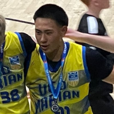 heyitsyude's profile picture. C/o 2027 | 6,0 pg/combo guard | 180lbs | U18 NBL Premier | U19 EABL