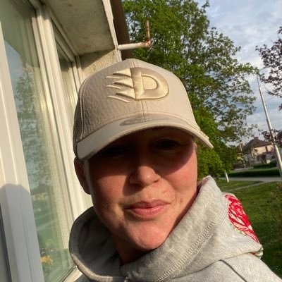 JanaKriz2204's profile picture. Politika bez přetvářky, a bez slitování
