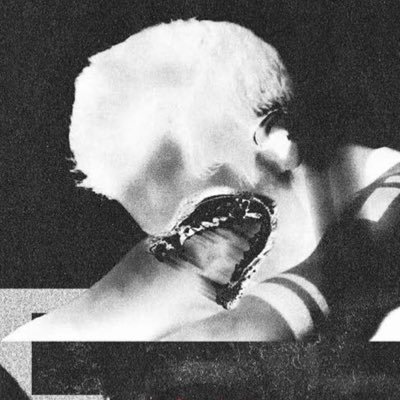 bothhsides's profile picture. I am a waste of a bar mitzvah 🥀🥀