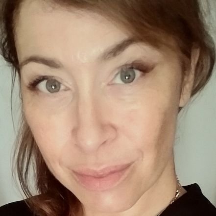 @SophieB79115