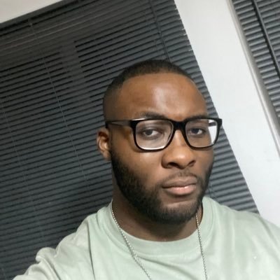 24 |The Arsenal x LA Rams x WWE | Anime | Gaming ~ Twitch streamer @ZimZillaV1 | YT ~ https://t.co/ND8nQ2lCrs…
