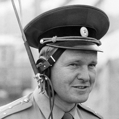interested in history, Volksarmee der DDR and all Warsaw Pact stuff related
I like to draw
Don't like politics (I'M NOT SOCIALIST)
COMMS Closed