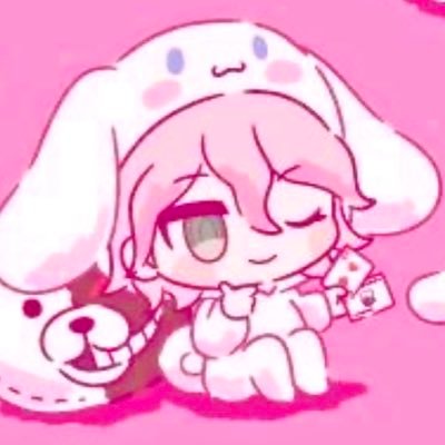 batw1nggg's profile picture. 18 they/she here for lesbian eitakus and komahiners 🌊🌙 | 90/100!