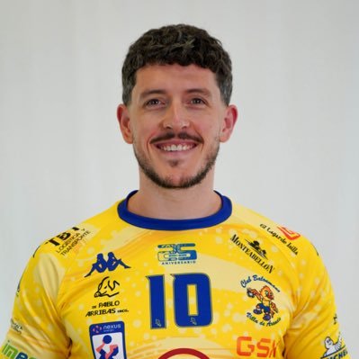 🇧🇷 Handball player @bmvillaaranda | 👟@munichsports | ✝️ Philippians 4:13 | 🫡 Instagram: @arthurwsp