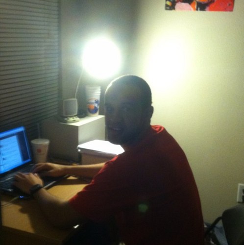 WesBsRoommate's profile picture. The OFFICIAL college roommate of @itswesbrooks