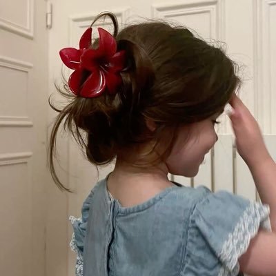 ياربْ عَوضني عوض على قَدر كرمك و لُطفك و فَضلك و رَحمتكْ .