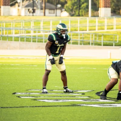 3⭐️ RB ‘26, Cypress falls high school |4.4 40| 5’9 185|3.7 gpa|NCAA ID:2305913660 https://t.co/XUnWbRptNb
