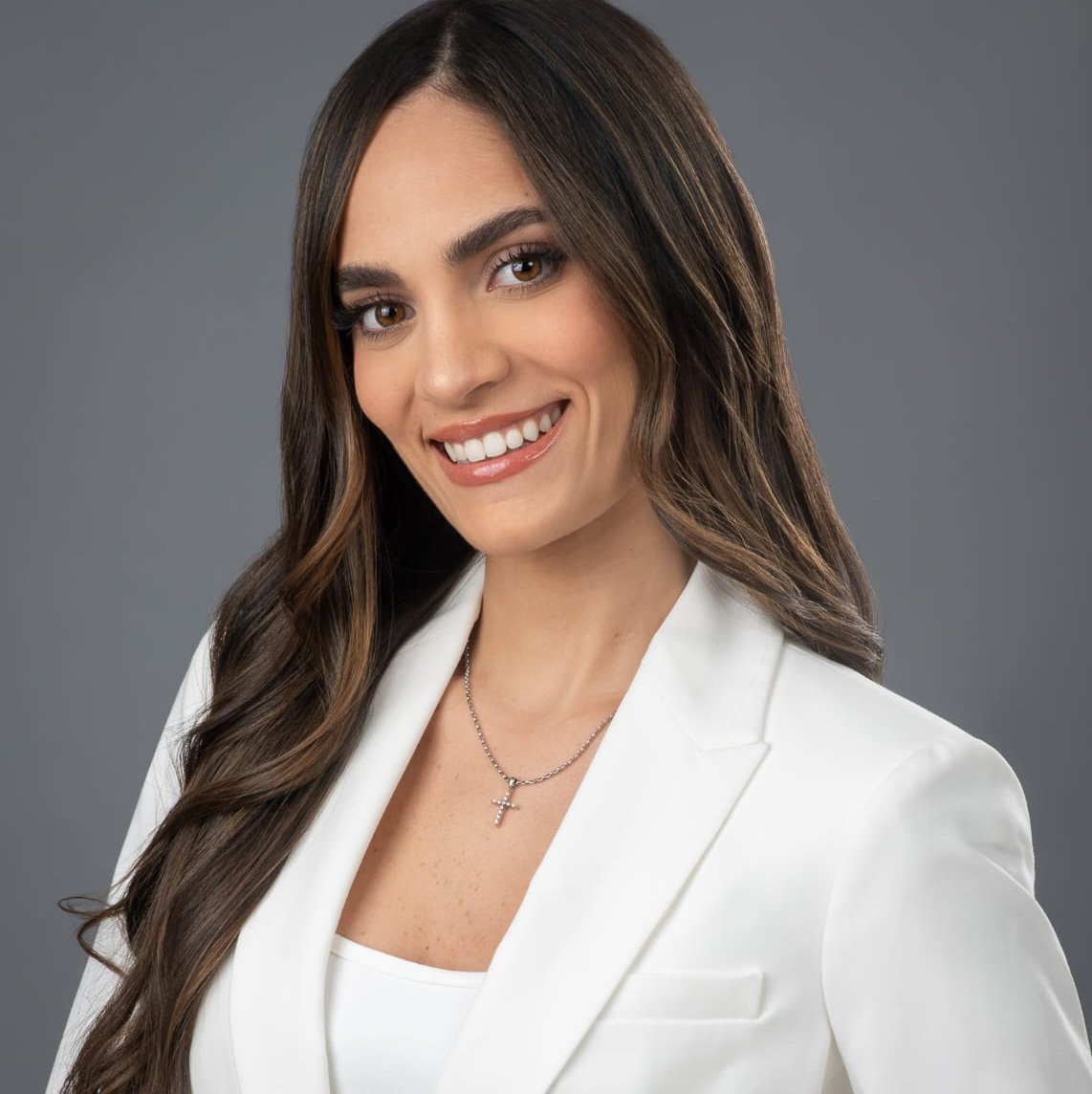 Amandajuliarios's profile picture. IM PGY-1 at @Aventura_IM From PR 🇵🇷to Miami, chasing dreams🫰🏻 GI fellowship on the horizon 💩Passionate about gut health & patient care. #WomeninGI