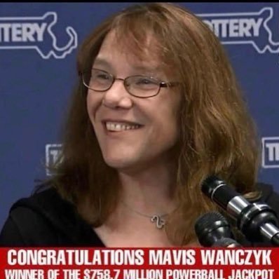 wanczyk656's profile picture. I'm Mavis the lottery winner of $750 million and I'm willing to give out $20,000 to my first 400 followers to DM" Mavis I followed"🍀