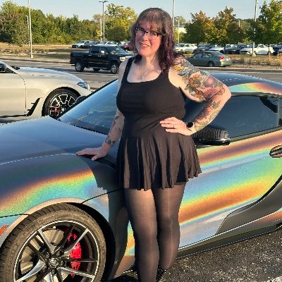 kathulhu's profile picture. 🪴If you don't like my sparkle, get off my rainbow. 🦄 The cloud won’t help you. ☁️ She / Her 🌈