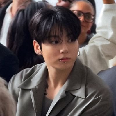 jeonxjkk7's profile picture. 𝑭𝒂𝒏 𝒂𝒄𝒄𝒐𝒖𝒏𝒕 |  #방탄소년단   • OnlyArmy𓆗