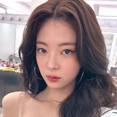 🖇️se não temos o itzy como algo em comum se vc for mymidzy NÃO me siga‼️‼️
