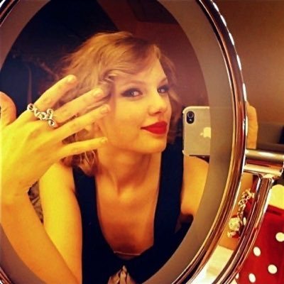 i’m a bunch of taylor swift lyrics glued together