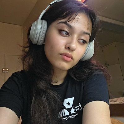 aleeshaabd's profile picture. 18 | cs @mcmasteru