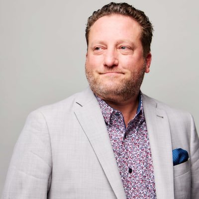 From KC, now Boston | goofy dad/husband, mental magician, bridge builder | Bringing beautiful #digitalemployeeexperiences to you! #dex | sound offs are my own |