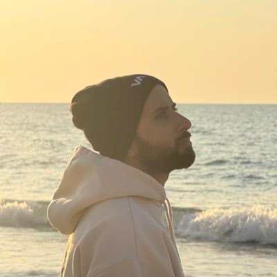 MorMegidesh's profile picture. i sing and I know things