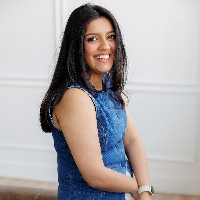 ugcbyhira's profile picture. Bilingual UGC Creator | Social Media Strategist | Creating high-converting content for brands in all niches | 💌info@thevirtualjourneys.com |👇🏻view portfolio