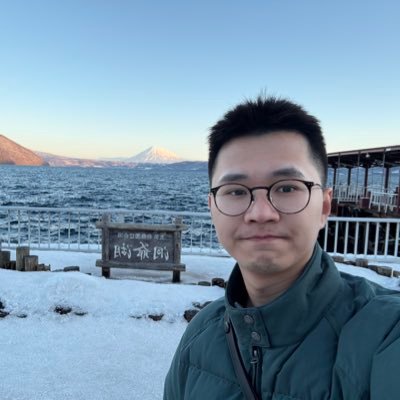 forMyLittleHawk's profile picture. INFJ/打码只为谋生/找自由/但四孩家庭/努力健身中