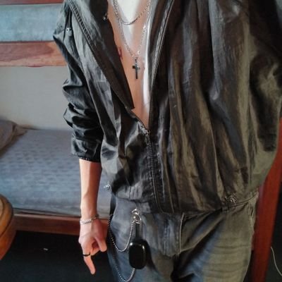 _N1c0l4s's profile picture. acá soy más dolido 

 🇯🇵🦇