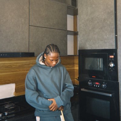 Toiner_b's profile picture. Song writer and recording artist🎸🎸| The best artiste no one knows yet 💫 | Barca ❤️💙