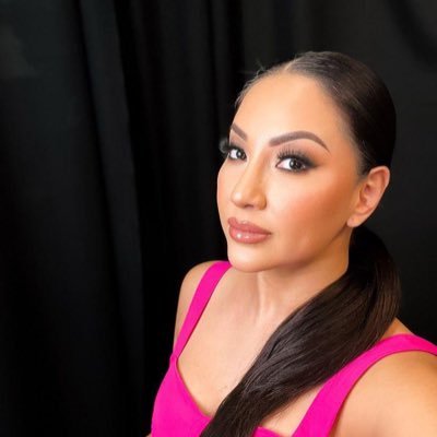 Lisaoclark's profile picture. Account Manager