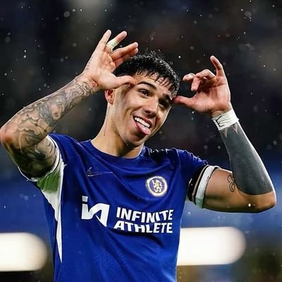 star_maroon's profile picture. Julián y Enzo boyfriends in my books (o en la realidad?)

𓂃ִֶָ𓂃˖˳·˖ ִֶָ ⋆  ͙🌷 ͙⋆ ִֶָ˖·˳˖𓂃 ִֶָ https://t.co/AdYlMJibga ִ