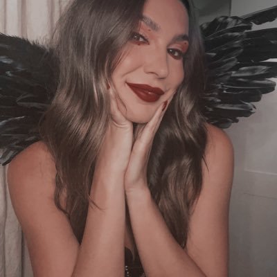 The bane of every wrestler’s existence. Like April O’Neal but for graps, and better in every way. — @catherinekelley parody.