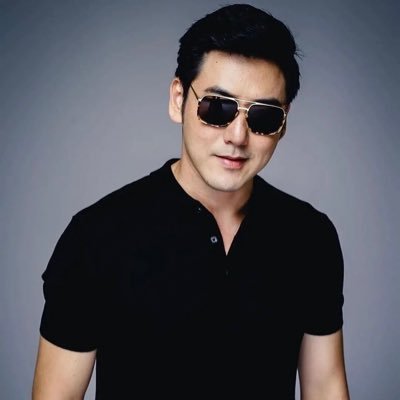 M_Apinan895's profile picture. 