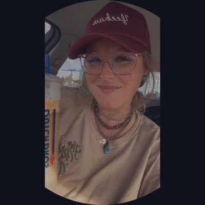✨life’s too short to be anything but happy✨Mama fueled by caffeine & tacos. Lover of ag, denim, & music. K-State💜 Kansas🌻