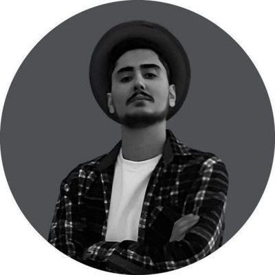 soldierofdunes's profile picture. English teacher & translator 

#woman_life_freedom

چو خود را ز نیکان شمردی، بدی