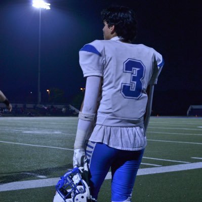 BretonHayd34447's profile picture. 5’11 165 | Class of ‘26, OLB/HB | River East Collegiate HS | 3.09 Avg. GPA, Honour Rolls | #3 |