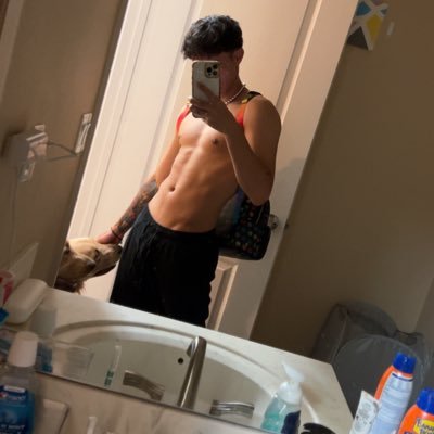 boricua_cummin's profile picture. just a tatted 🇵🇷 with a fat 🍑