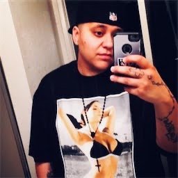 SoloQuinonez's profile picture. 