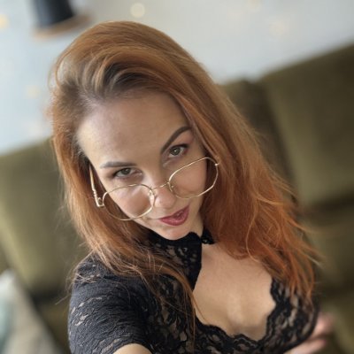 MistressDani002's profile picture. Goth Goddess 👑 \| Sadist Draining Wallets 💸 \| $25 Tribute to Kneel \| PP/CA Only \| #Findom #Paypig