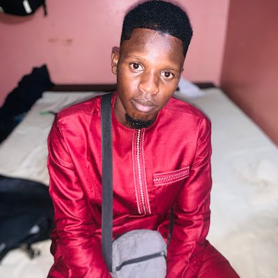 Sy18439Sy's profile picture. 