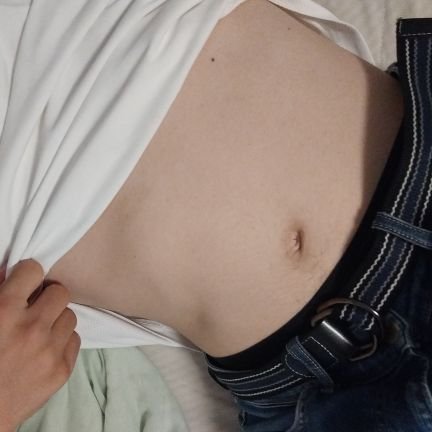 mmttnini's profile picture. 177/72/28 凹より回
推しにチン凸することに興奮しがち