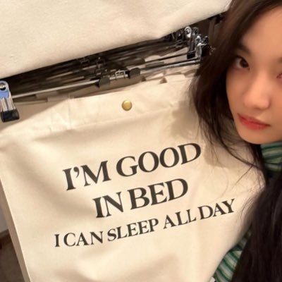 Inwzaplatutod's profile picture. เงินค่าขนมฉันกำลังอยู่ในซีลและกองดองที่ไม่ได้เปิดอ่าน