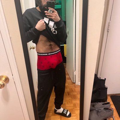 Big 🥩 big 😶🌫️☁️
Sub to JFF for custom content 🤑🧦🩲🍆
Goon to me 😈 Subs hmu w tribute