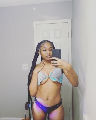 Linababy1040 Profile Picture