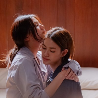 EmibonieAny_'s profile picture. Emibonnie 🧡💜