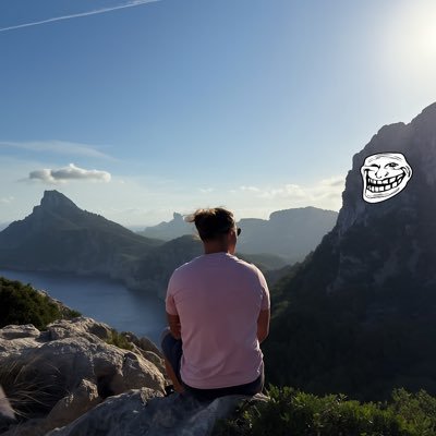 Tautis33333's profile picture.