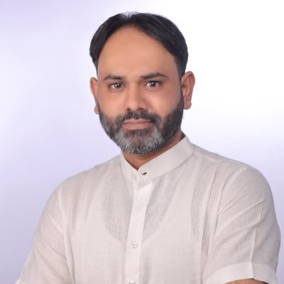 Work At President Goregaon Yuvak Congress | Former MPYC secretary|
|Former state secretary @NSUI,Mumbai. |SEO| |believe in idea of india|Tweets personal views.