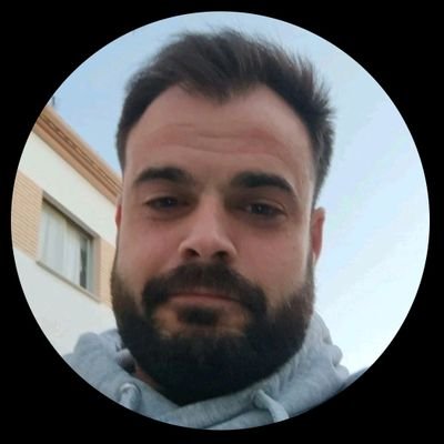 Serdelea's profile picture. Progreso, no perfección.